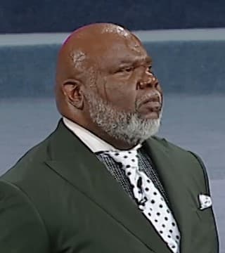 TD Jakes - Mommas, Mentors, And Moments