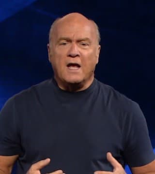 Greg Laurie - A Crash Course On Evangelism and Discipleship