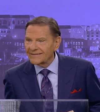 Kenneth Copeland - A Life Free From Sickness