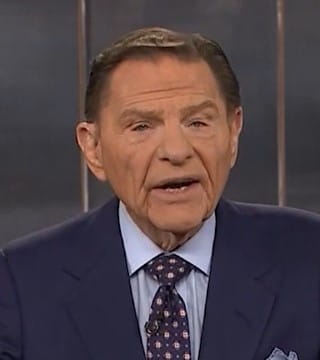 Kenneth Copeland - Angels Carry Out God's WORD for Health and Prosperity