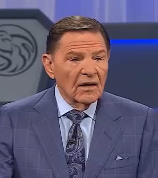 Kenneth Copeland - Keep Fear and Worry Out of Your Heart