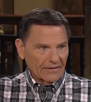 Kenneth Copeland - Wear THE BLESSING Daily