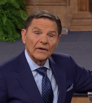 Kenneth Copeland - How to Develop Your Faith in the Name of Jesus ...