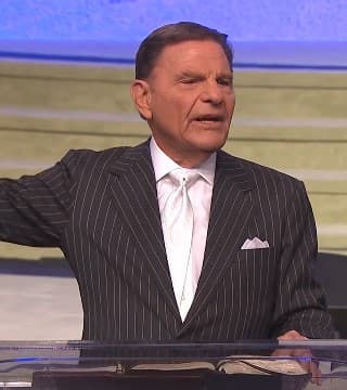 Kenneth Copeland - Stop Fear in Its Tracks to Be Healed