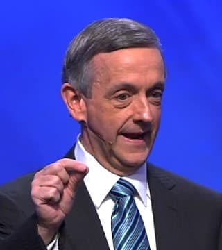 Robert Jeffress - Do People In Heaven Know What Is Happening On Earth?