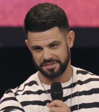Steven Furtick - Trapped In Transition