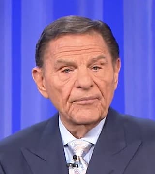Kenneth Copeland - Chesed Is Reserved For God's Family