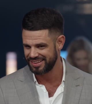 Steven Furtick - God Knows What's In You