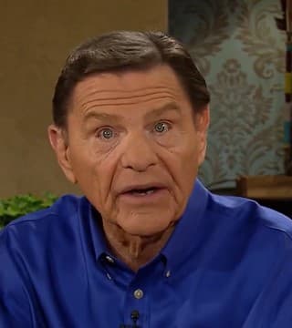 Kenneth Copeland - The Third And Fourth Passovers Of Jesus