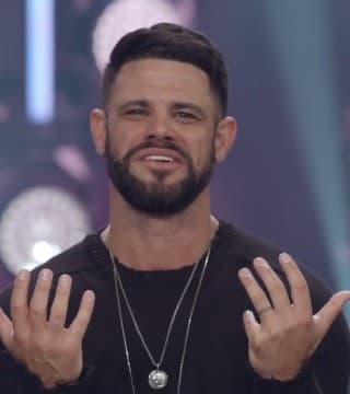 pastor steven furtick in minnesota