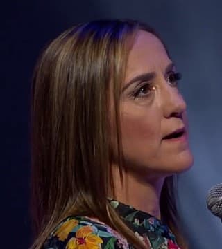 Christine Caine - Press Through