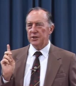 Derek Prince - A Husband's Responsibility