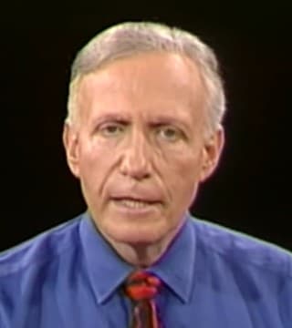 Sid Roth - Holocaust Survivor Who Died and Came Back to Life
