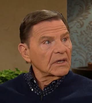 Kenneth Copeland - The Blessing Creates