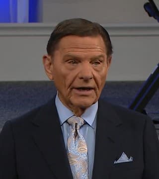 Kenneth Copeland - Renewing Your Spiritual Strength