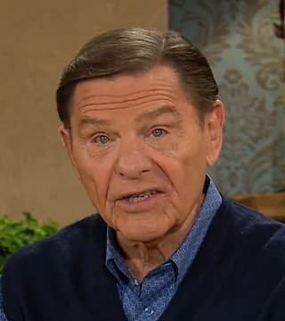 Kenneth Copeland - Protected In Covenant Partnership