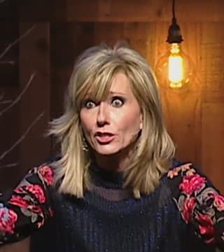 Beth Moore - Thriving in our Choices Part 5