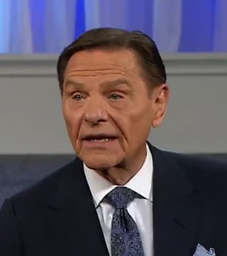 Kenneth Copeland - Faith Has Corresponding Action