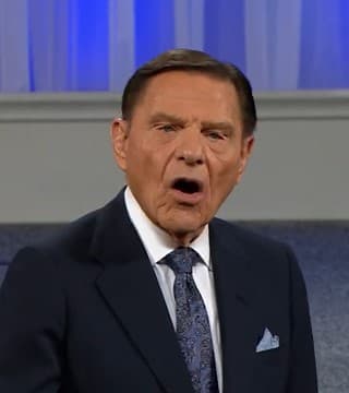 Kenneth Copeland - Faith Brings Freedom