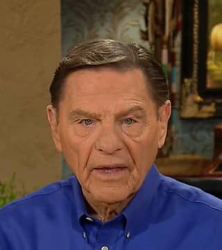 Kenneth Copeland - God Is Love And Love Is Always Good