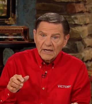 Kenneth Copeland - Walking In God's Goodness