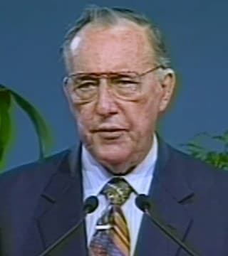 Derek Prince - The Correct Meaning Of The Word 'Baptism'