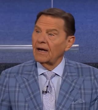 Kenneth Copeland - Renew Your Mind To His Power