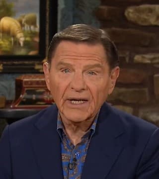 Kenneth Copeland - Love One Another