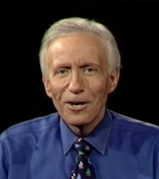 Sid Roth - Supernatural Lightning Split My Pulpit in Half with Tommy Tenney