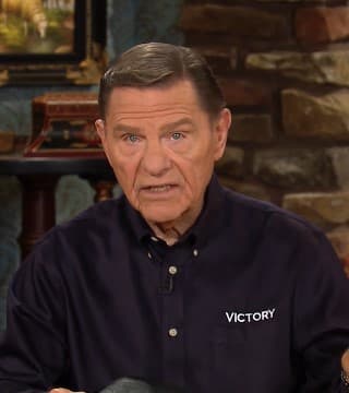 Kenneth Copeland - How To Live In an Atmosphere of Love