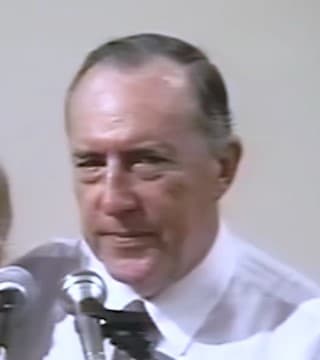 Derek Prince - Example Of How To Use God's Word As A Weapon