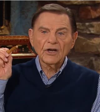 Kenneth Copeland - Course Correction