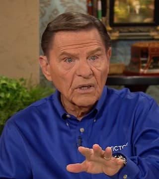 Kenneth Copeland - Overcoming the Temptation to Compromise