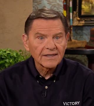Kenneth Copeland - The Commandment To Love