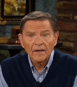 Kenneth Copeland - We Are To Love As He Loved Us