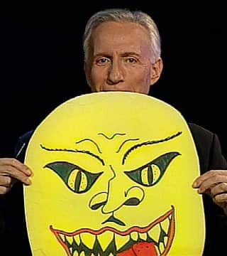 Sid Roth - Why Is Sid Holding This Strange Face?