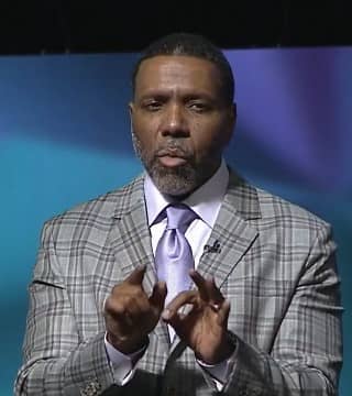 Creflo Dollar - How to Experience The Love of God - Part 4