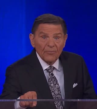 Kenneth Copeland - Faith Won't Work With Fear