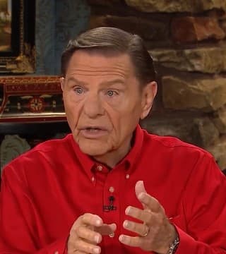 Kenneth Copeland - Suit Up In God's Armor