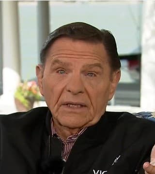 Kenneth Copeland - The Importance of Prayer