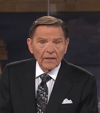 Kenneth Copeland - The Many Benefits of Living By Faith