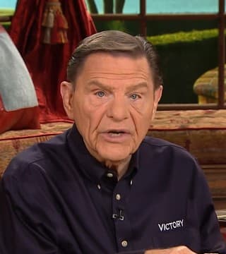 Kenneth Copeland - Don't Assume To Judge Anyone