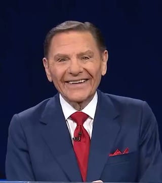Kenneth Copeland - Suit Up in God's Armor and Win