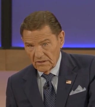 Kenneth Copeland - Let God's Love Take Over