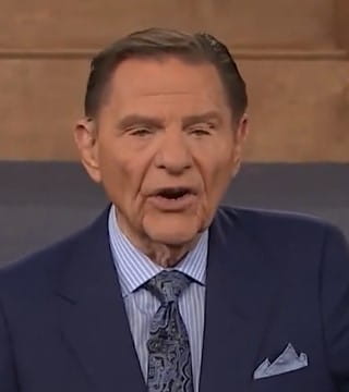 Kenneth Copeland - How the Law of Faith Works