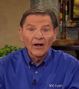 Kenneth Copeland - Faith Follows the Plan of God