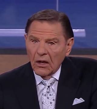 Kenneth Copeland - God's Covenant of Healing