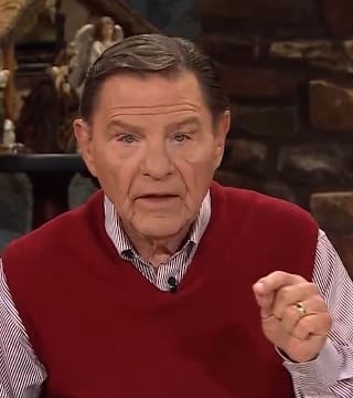 Kenneth Copeland - The Miracle of Jesus' Birth