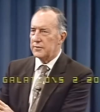 Derek Prince - How to Achieve Holiness