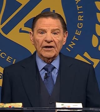 Kenneth Copeland - God's Wisdom Will Lead You to the Right Path